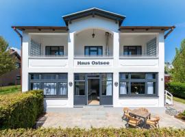 Haus Ostsee，位于奥斯特巴德·哥伦琥珀长廊波罗的海度假胜地附近的酒店