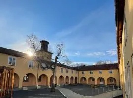 Falstadsenteret Hotell - Museum, minnested og senter for menneskerettigheter