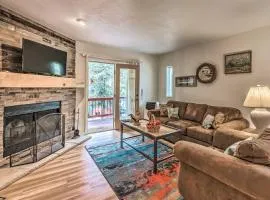 Mountain Lodge with Hot Tub, Walk to Grindstone Lake