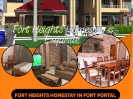 Fort Heights Homestay，位于波特尔堡比哈恩加火车站附近的酒店