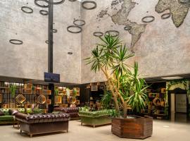 MARINN DELUXE HOTEL，位于亚洛瓦的酒店