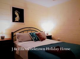 J & Ella's Holiday House - 2 Bedroom Stays，位于库克敦的度假屋