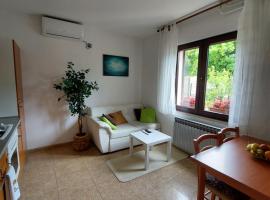 Apartman Gina，位于拉宾的酒店
