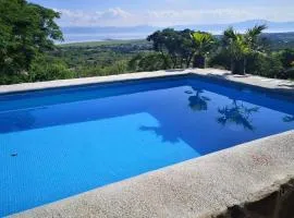 C6 casa con alberca 10 personas en chapala