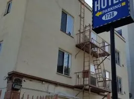 Las Palmas Hotel