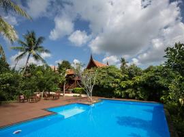 Ruenpeuksa Resort，位于Ban Wai Rong Khok的酒店