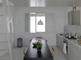 Centric Townhouse CADAQUÉS - Casa Voltes -