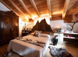 Chalet degli Abeti by AMA Val di Fassa，位于坎皮泰洛迪法萨的酒店