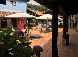 Albergue La Posada Cangas de Onis，位于坎加斯-德奥尼斯的青旅