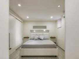 B&B Silver Sleep