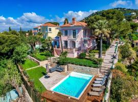 Stunning seaview villa. Villefranche Sur Mer，位于滨海自由城的酒店