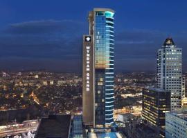 Wyndham Grand Istanbul Levent Hotel & Conference Center，位于伊斯坦布尔的酒店