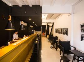 Chatel BKK，位于邦拉的酒店