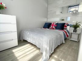 Apartment Studio London 51，位于伊尔平的酒店