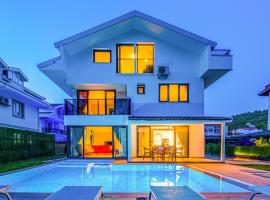 Infinity Lily Villa 2，位于费特希耶的酒店