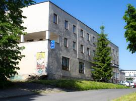 Hotel Poludnica，位于利托斯基简的酒店