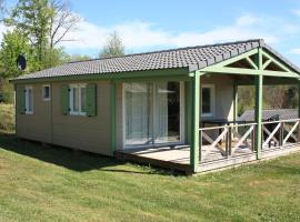 米耶尔湖度假屋，位于Beynat的酒店