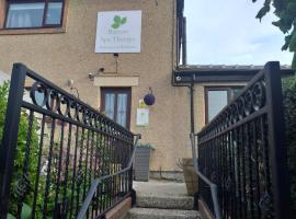 Levens Terrace, Barrow Spa Therapy，位于巴罗弗内斯的酒店