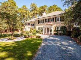 Knollwood Manor - The Historic Mid Pines Mansion