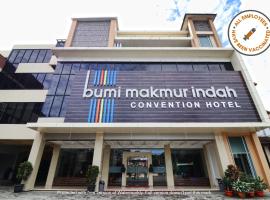 Hotel Bumi Makmur Indah，位于万隆浮动市场附近的酒店