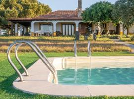 Eco-Lodge en la Reserva Privada Campanarios de Azaba - Proyecto de Conservación，位于Espeja的酒店