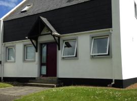 Glenbeg Holiday Homes - Detached House - Wexford Seaside，位于Riverchapel的酒店