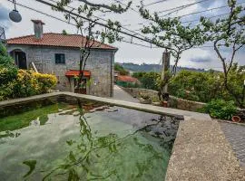 Casa da Ramada - Water SPA Tank with running natural spring water - by Bedzy