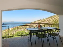 Apartment Dalibor-3 by Interhome