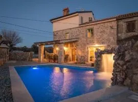 Villa Frank - with pool;