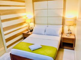 RedDoorz Plus @ ABC Landmark Hotel，位于Kidapawan的酒店