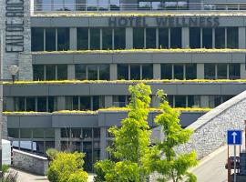 Hôtel WELLNESS EAU DE ROCHE Durbuy，位于杜柏的酒店