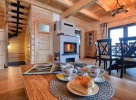 Między Nami Góralami, domek nad Jeziorem Czorsztyńskim