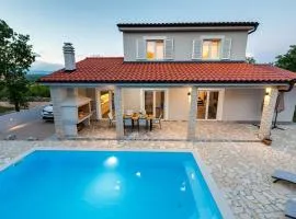 VILLA SANDRINA