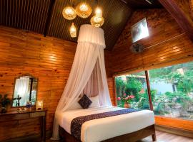 Tam Coc Lion Kings Hotel & Resort，位于宁平的酒店