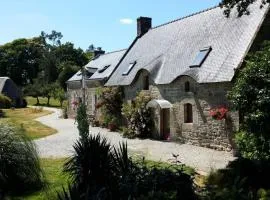 Grande maison avec piscine couverte et chauffée