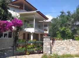 Bucak Apart Hotel Göcek & Beach，位于戈西克的公寓式酒店