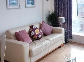 Marco Island -Spacious City Centre 2 Bedroom Apartment