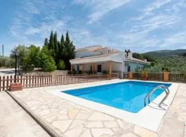 Cozy Home In Montefrio With Private Swimming Pool, Can Be Inside Or Outside