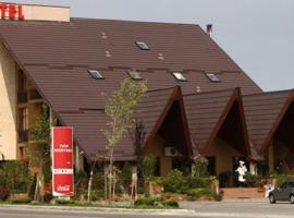 Hotel Montana，位于胡埃丁的酒店