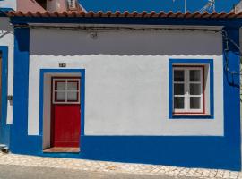 House in the Historic Center- Portimão，位于波尔蒂芒的酒店