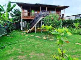 Jo's Nature Cabin，位于Santana的酒店