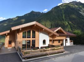 Krölls Alpenchalet，位于克里姆尔的酒店