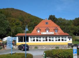 Fewo by Seeblick Ferien Edersee, Am See, Haustiere auf Anfrage，位于瓦尔德克的酒店