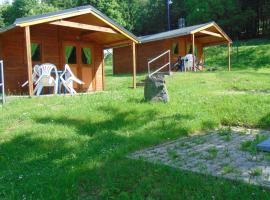 Blockhütte am Kegelsberg，位于Gelenau的露营地