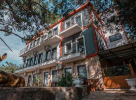 Camlik Deniz Yildizi Hotel，位于艾瓦勒克的酒店