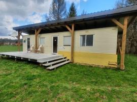 Domek holenderski święty spokój Bieszczady，位于Ropienka的酒店