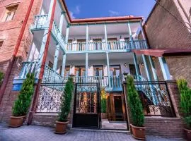 MUSMORE Boutique Hotel