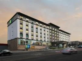 Holiday Inn Express & Suites Fort Worth Downtown by IHG