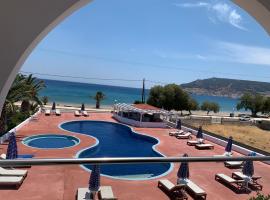 Mediterranean Hotel，位于卡尔帕索斯的酒店