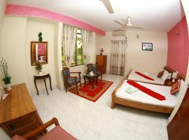 Hotel Farmis Garden，位于巴纳内拉斯的酒店